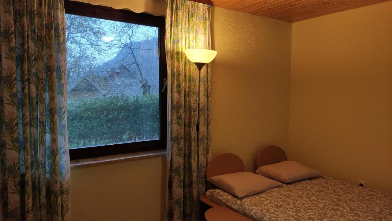 Alp House Hotel Бохинийска Бела Екстериор снимка